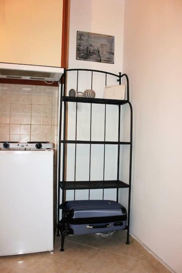 Central Studio! Fiber Wifi, Ac, Private, Self Check-In! Thessaloníki Luaran gambar